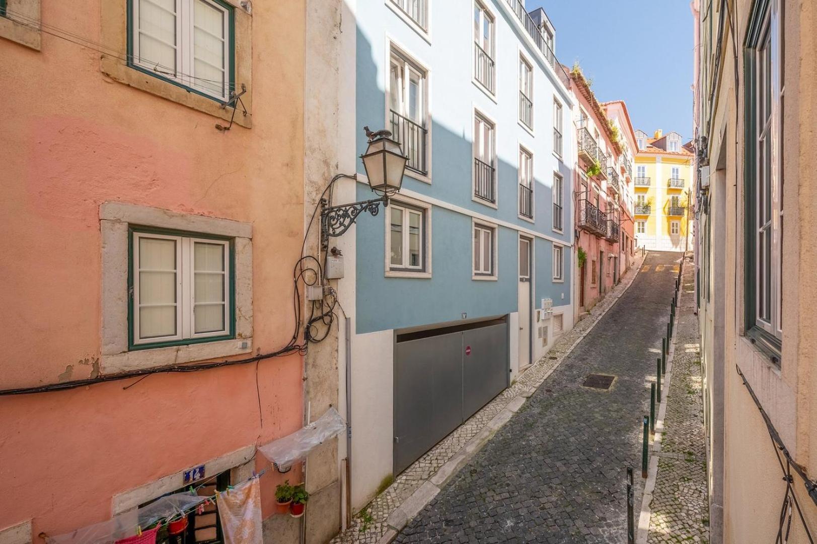 Guestready - Lemon House With Private Garden Appartement Lissabon Buitenkant foto