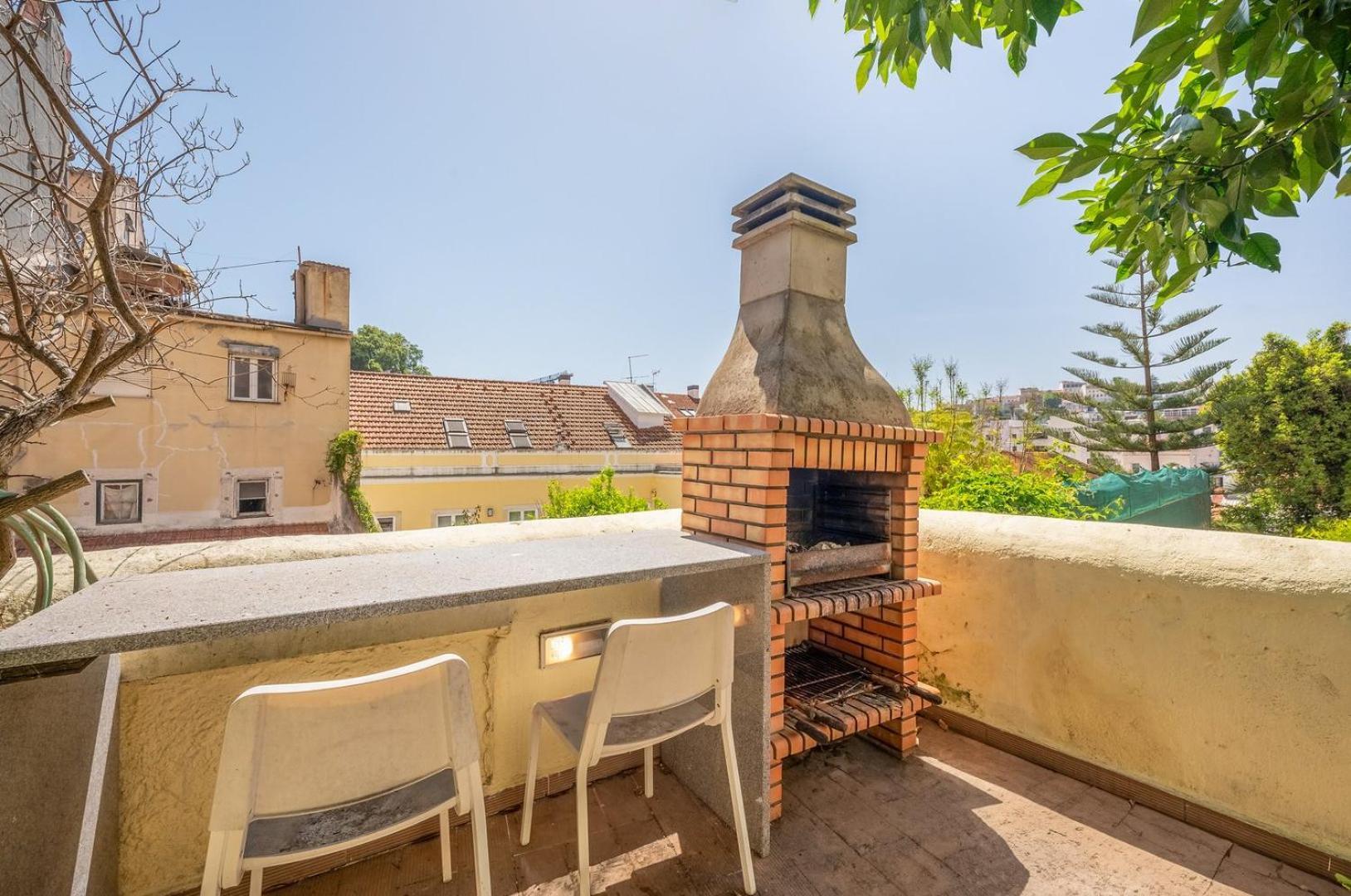 Guestready - Lemon House With Private Garden Appartement Lissabon Buitenkant foto