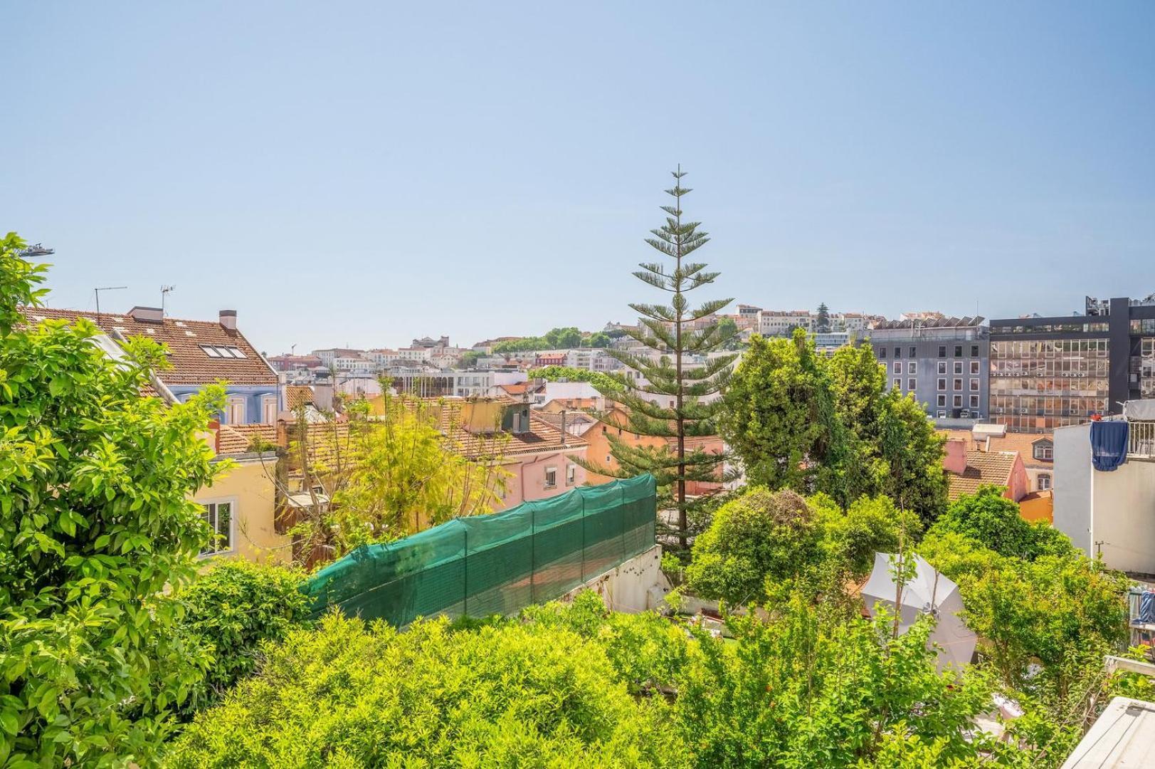 Guestready - Lemon House With Private Garden Appartement Lissabon Buitenkant foto